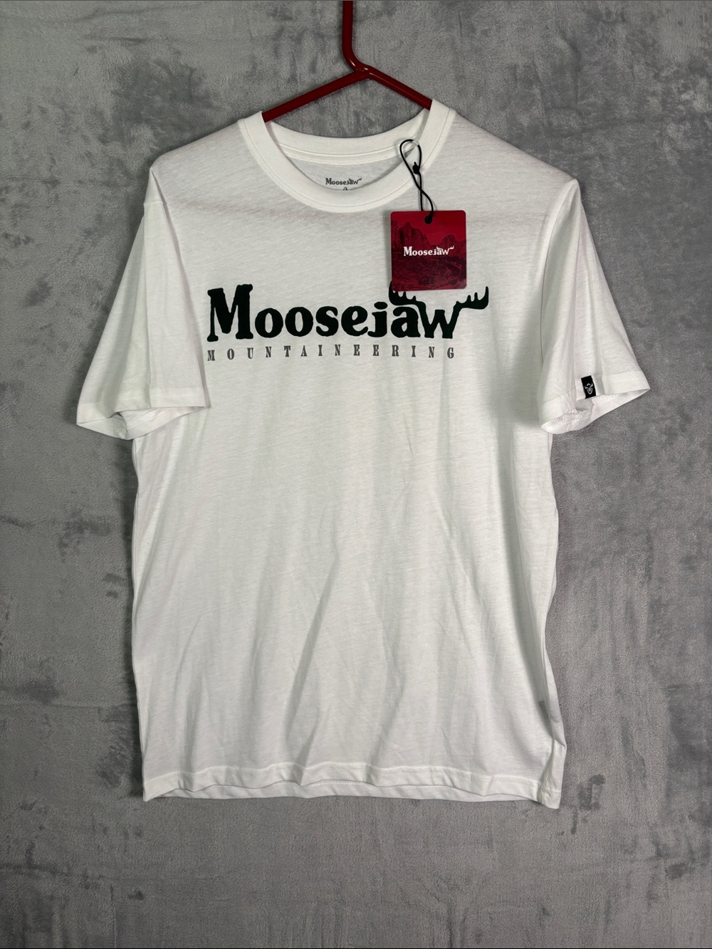 NWT New Moosejaw White Green Original SS Tee Mens Size Medium